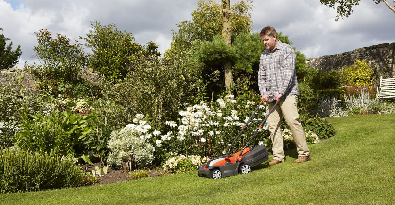 How Does Your Garden Grow? Top Tips To Prepare Your Garden For Spring