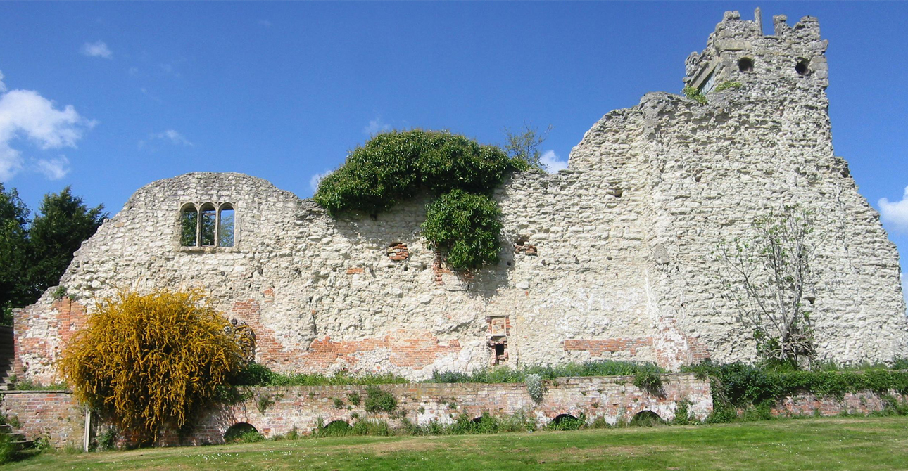 Why We Love The Riverside Town Of Wallingford