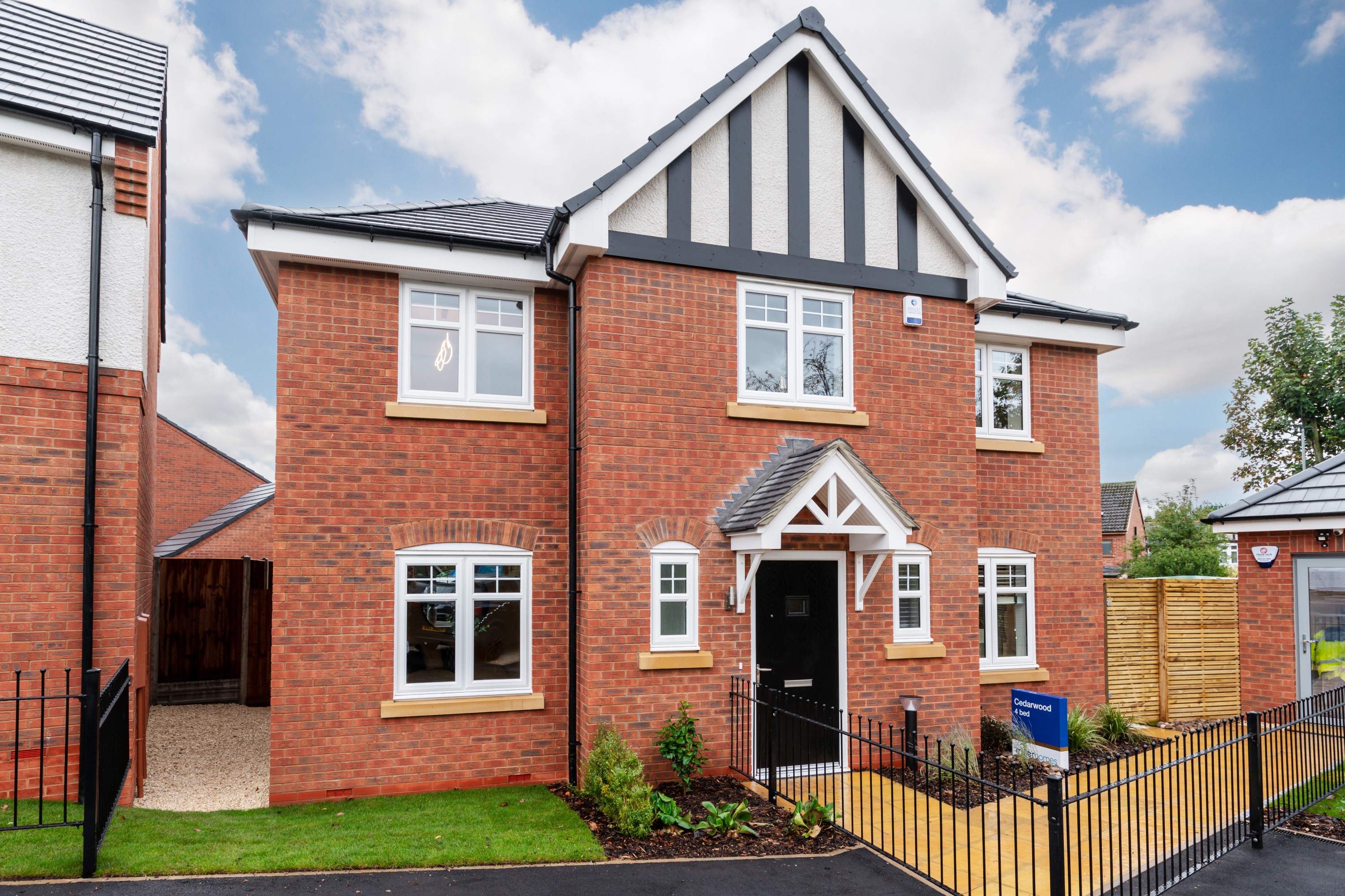 Cedarwood 4 bedroom house for sale in Gedling