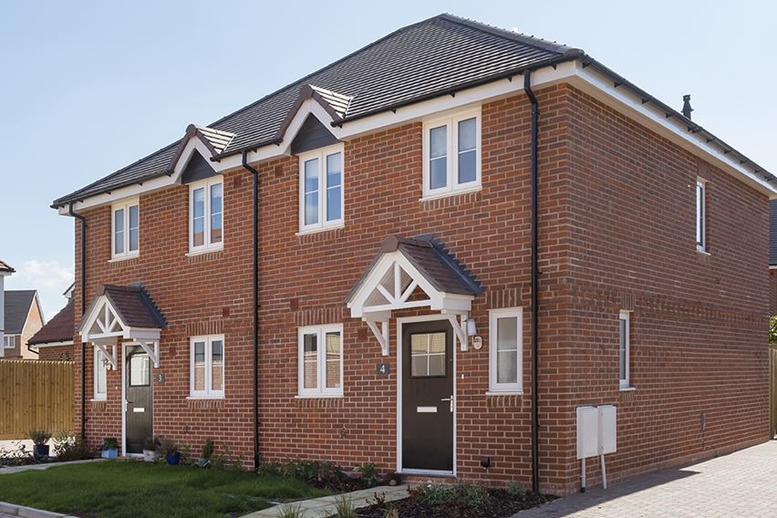 Hawthorne 2 bedroom house for sale in Southwater