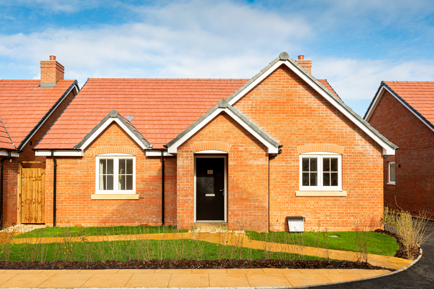 Fairfield 2 bedroom house for sale in Hampton Magna